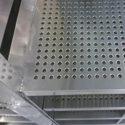 Φύλλο ανοξείδωτου ASTM 304 διατρυπημένο καυτό - κυλημένο πιάτο γύρω από την τρύπα 10mm